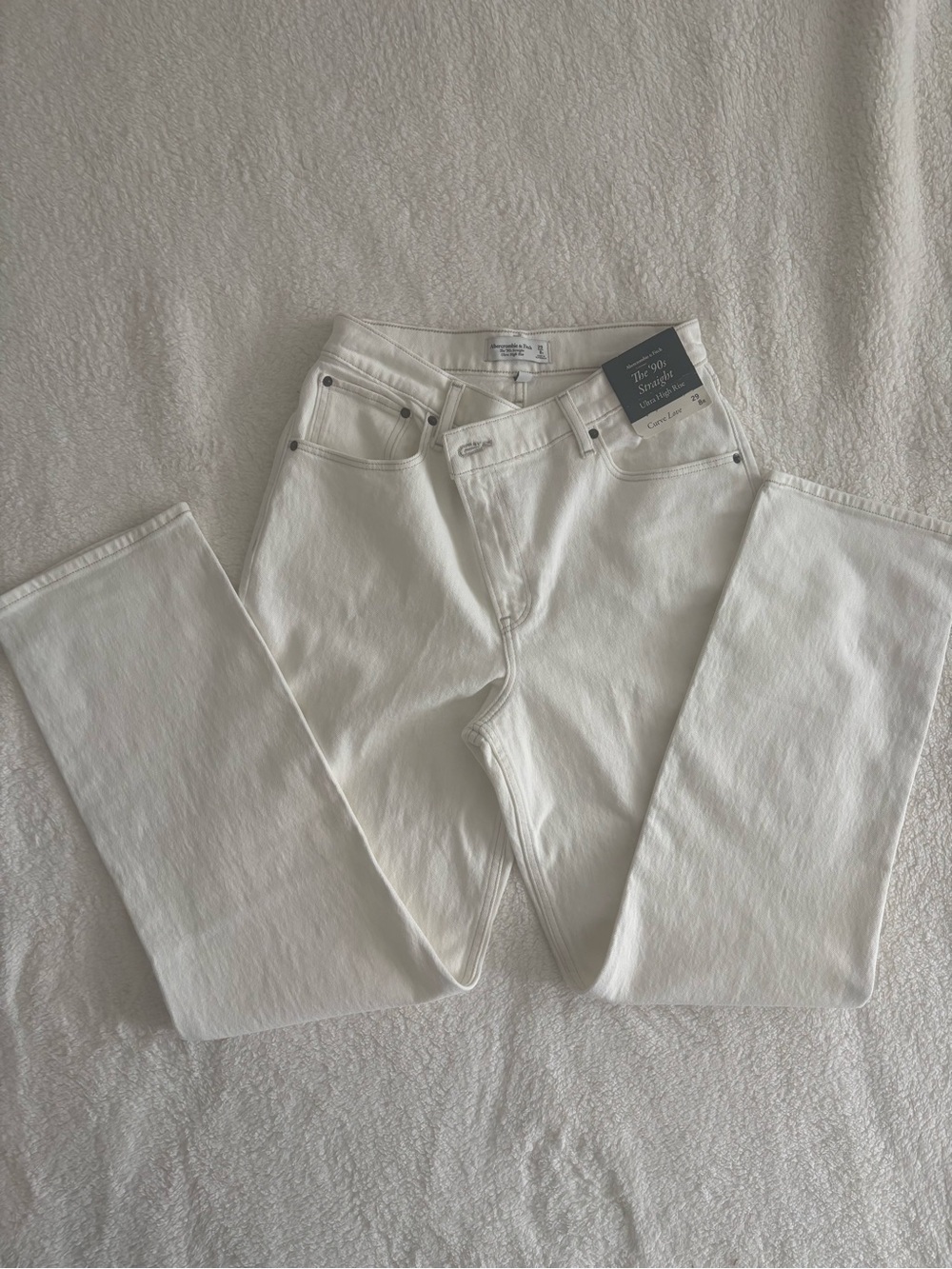 Abercrombie & Fitch '90s Straight Crossover Waist Jeans White Ecru 29/8R NWT